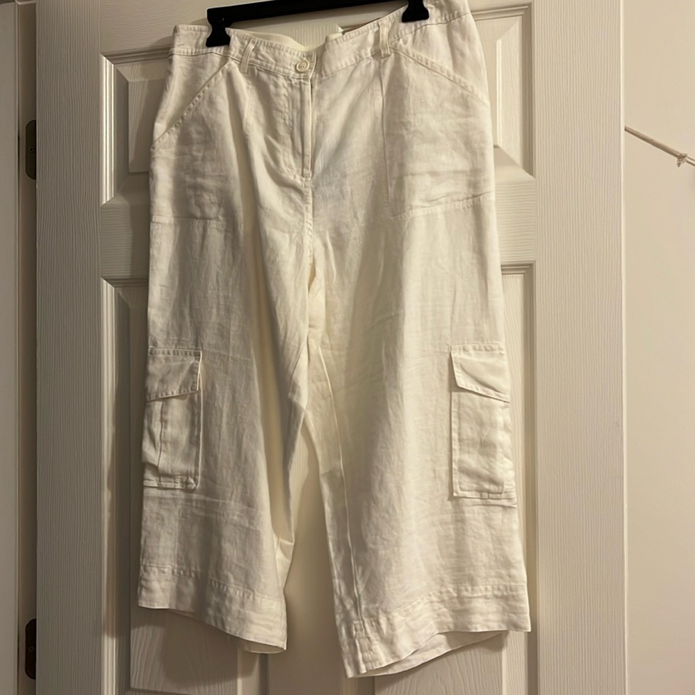 Chico’s linen cargo crop sz 2